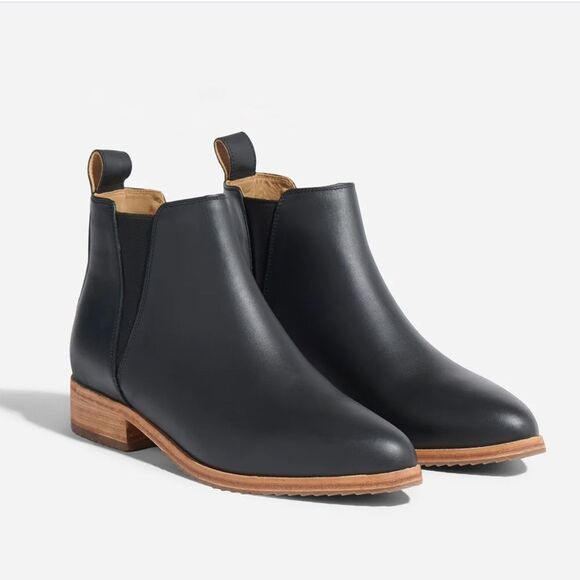 Nisolo Eva Everyday Chelsea Boots - Picture 2 of 8